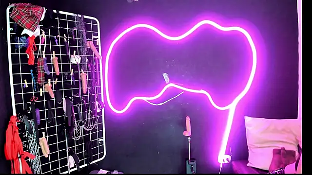 Mistress Megan BDSM online show from December 2025 07:12:02 PM