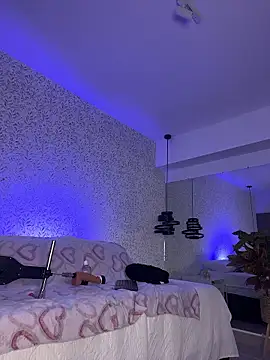 EMILIIA RICHTER   online show from January 2026 07:49:02 PM