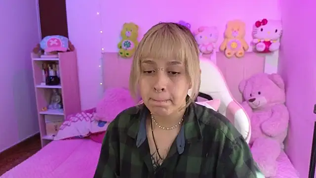 NekoWaifu online show from March 2026 02:17:01 PM