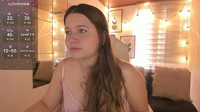 Snapshot of sophiee09_ chatting on March 2026 01:49:01 PM sophiee09 online show from March 2026 01:49:01 PM