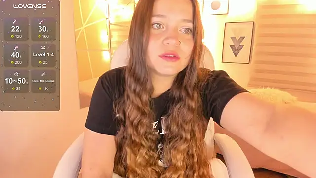 Snapshot of sophiee09_ chatting on April 2026 09:15:01 AM sophiee09 online show from April 2026 09:15:01 AM