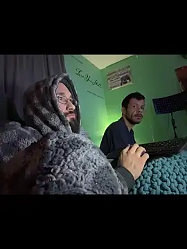 Snapshot of versatilevortex chatting on November 2025 04:00:02 AM versatilevortex online show from November 2025 04:00:02 AM