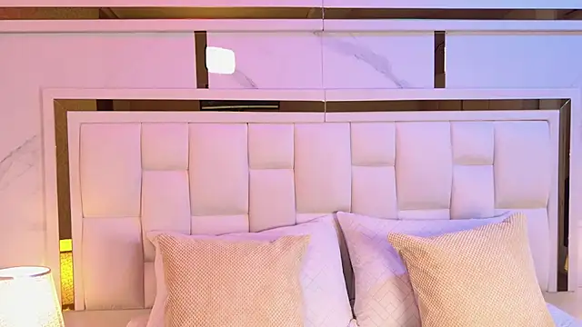 paulina cano online show from February 2026 07:21:01 PM