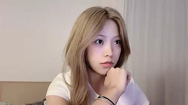 Meng 777 online show from April 2026 12:29:02 PM