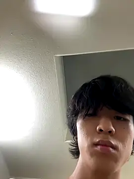 Snapshot of aa135777 chatting on October 2025 10:38:02 AM aa135777 online show from October 2025 10:38:02 AM