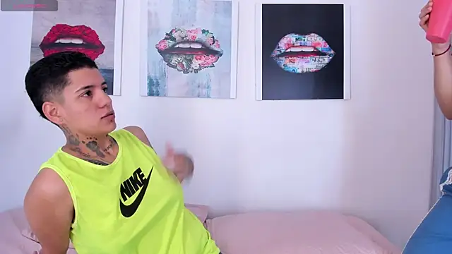 Snapshot of Girls_inlove chatting on September 2025 11:48:01 AM Girls inlove online show from September 2025 11:48:01 AM