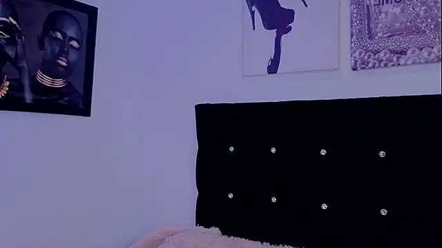 Snapshot of Angel-dragun chatting on March 2026 03:09:02 AM Angel-dragun online show from March 2026 03:09:02 AM