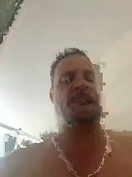 Snapshot of Andys828282 chatting on December 2025 06:25:02 PM Andys828282 online show from December 2025 06:25:02 PM