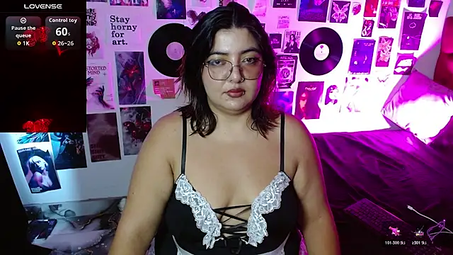 Roxy f w online show from April 2026 03:28:02 PM