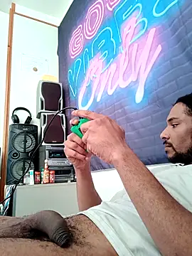 Mikaaa97 online show from March 2026 01:17:02 PM