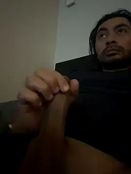 Snapshot of fifthbase007 chatting on November 2025 12:43:02 AM fifthbase007 online show from November 2025 12:43:02 AM