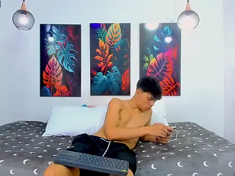 Zacktorres  online show from May 2026 08:16:02 PM