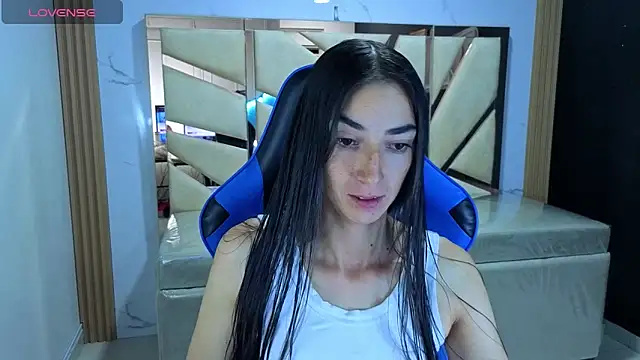 Maily a  online show from March 2026 03:03:02 AM