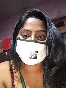 Jasmine Januja online show from December 2025 12:10:01 PM
