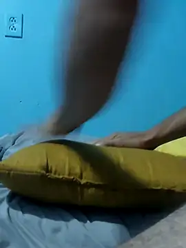 Snapshot of elflacodel25 chatting on September 2025 02:35:01 AM elflacodel25 online show from September 2025 02:35:01 AM