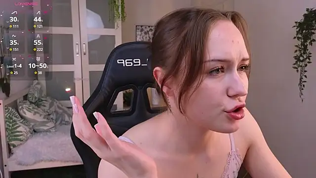 Snapshot of selin_selin chatting on November 2025 12:42:01 PM selin selin online show from November 2025 12:42:01 PM