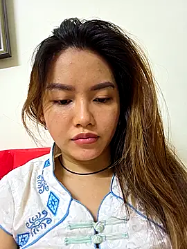 Snapshot of MaiHoang2k chatting on October 2025 02:56:01 AM MaiHoang2k online show from October 2025 02:56:01 AM