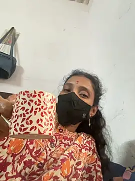 sweetreddy-02 online show from October 2025 05:28:01 AM