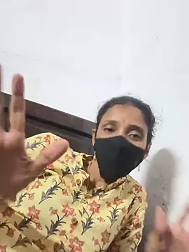 sweetreddy-02 online show from October 2025 03:22:02 PM