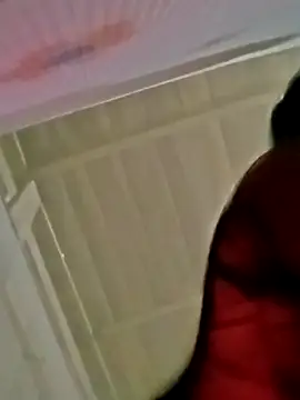 emly-xinh18 online show from December 2025 07:08:02 PM