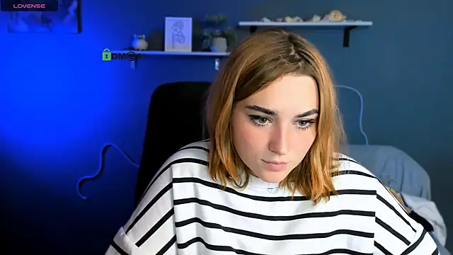 casey meow  online show from October 2025 08:35:01 AM