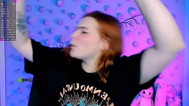 casey meow  online show from December 2025 11:08:01 AM