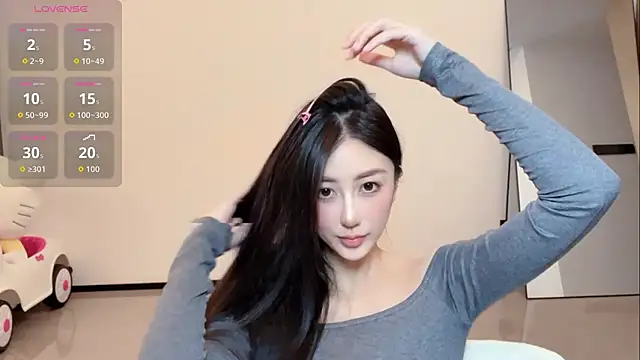 Melody-11 online show from December 2025 06:47:02 PM