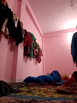 Hott locky online show from November 2025 10:12:01 PM