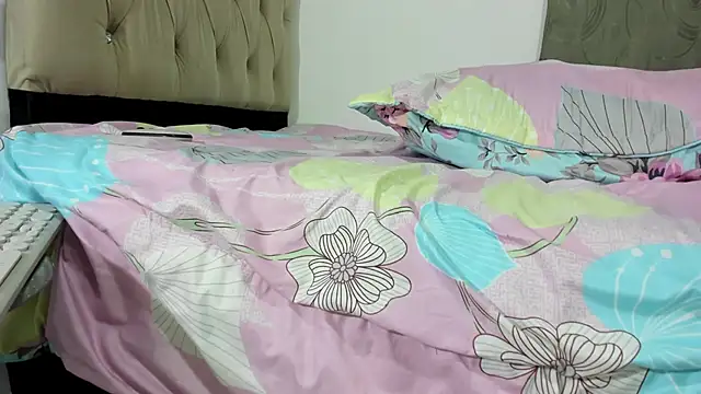 Snapshot of brandy_h9 chatting on October 2025 02:34:01 AM brandy h9 online show from October 2025 02:34:01 AM