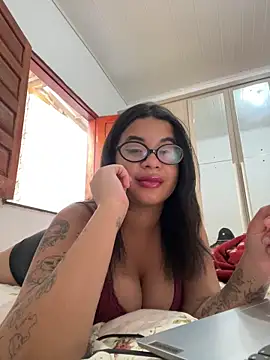 Snapshot of ursinha999 chatting on February 2026 05:21:01 PM ursinha999 online show from February 2026 05:21:01 PM