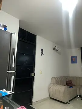 Snapshot of LittleStaicy chatting on September 2025 02:35:01 AM LittleStaicy online show from September 2025 02:35:01 AM