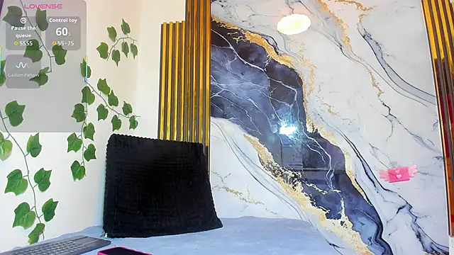 Snapshot of brittanyy20 chatting on October 2025 10:12:02 AM brittanyy20 online show from October 2025 10:12:02 AM