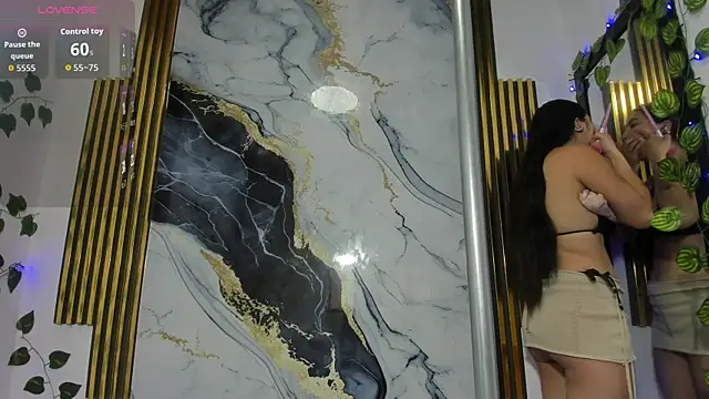 Snapshot of brittanyy20 chatting on November 2025 09:32:02 AM brittanyy20 online show from November 2025 09:32:02 AM