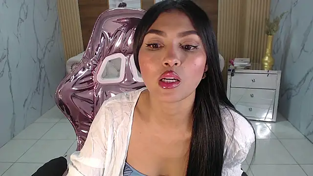 Snapshot of lissandra_s chatting on October 2025 08:31:01 PM lissandra s online show from October 2025 08:31:01 PM