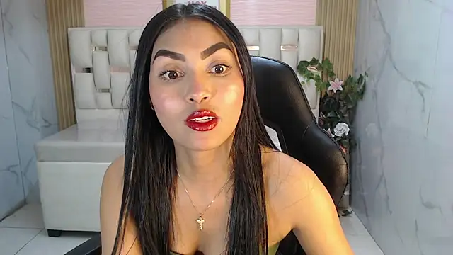 Snapshot of lissandra_s chatting on November 2025 08:35:02 PM lissandra s online show from November 2025 08:35:02 PM