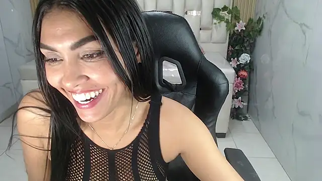 Snapshot of lissandra_s chatting on November 2025 09:23:01 AM lissandra s online show from November 2025 09:23:01 AM