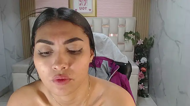 Snapshot of lissandra_s chatting on November 2025 09:34:01 AM lissandra s online show from November 2025 09:34:01 AM