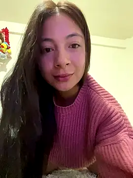 Snapshot of Karlee_Grey1 chatting on September 2025 10:02:01 PM Karlee Grey1 online show from September 2025 10:02:01 PM