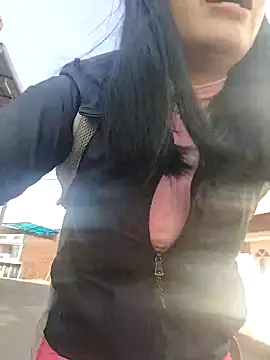 Snapshot of MILA__06 chatting on September 2025 01:37:01 PM MILA 06 online show from September 2025 01:37:01 PM