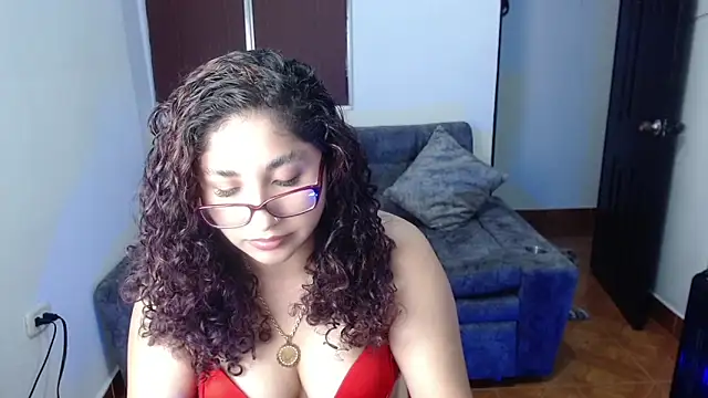 Gia Dior online show from January 2026 01:21:02 AM