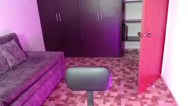 Gia Dior online show from February 2026 12:28:01 AM