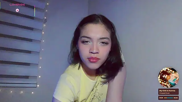 Snapshot of _curiouskitten_ chatting on November 2025 04:15:02 AM curiouskitten online show from November 2025 04:15:02 AM