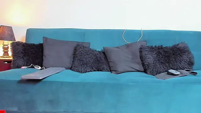 Snapshot of Charliejones_ chatting on February 2026 11:20:02 PM Charliejones online show from February 2026 11:20:02 PM