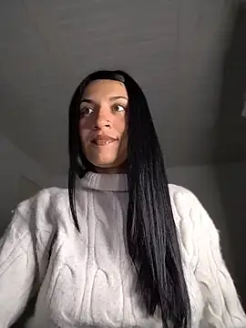 gabii hardy online show from August 2026 09:33:01 AM