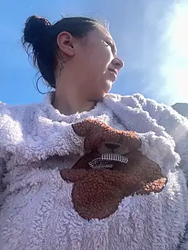 Snapshot of Emilie_1 chatting on February 2026 02:48:01 PM Emilie 1 online show from February 2026 02:48:01 PM