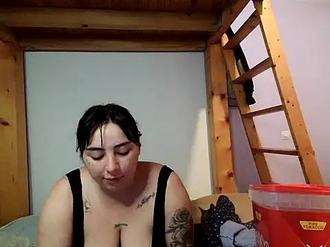 Emilie 1 online show from March 2026 02:54:02 PM