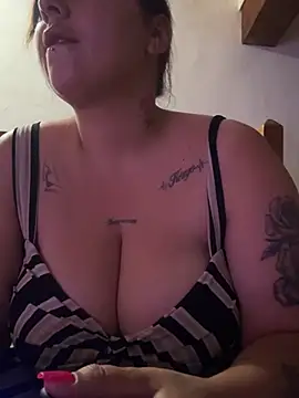 Emilie 1 online show from May 2026 09:41:01 PM