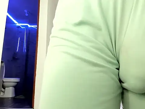 marine love online show from May 2026 12:45:02 PM