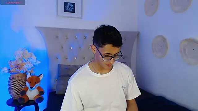 SalvadorFit online show from October 2025 08:50:02 PM