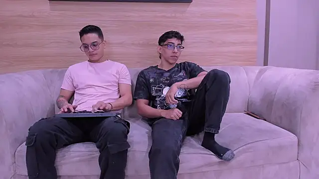 axel vega online show from February 2026 07:53:01 PM